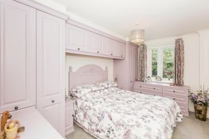 BEDROOM- click for photo gallery